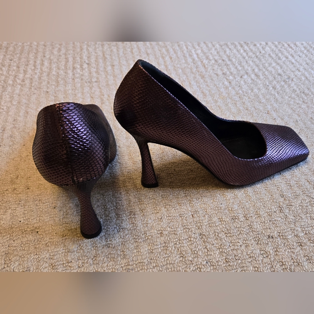 Beautiisoles Snake Skin Women's Square Toe Heels By Robyn Shreiber